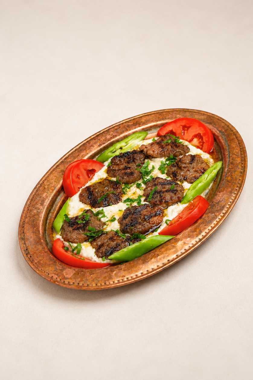 Yoğurtlu badımcanlı köfte