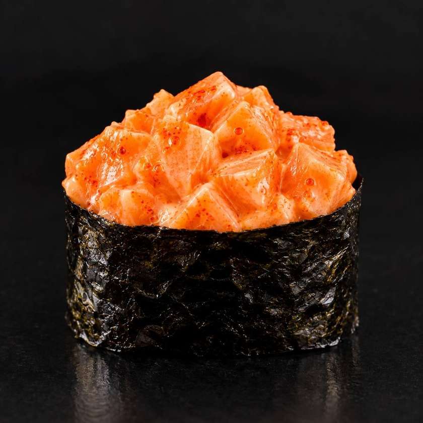 Spicy Salmon Gunkan