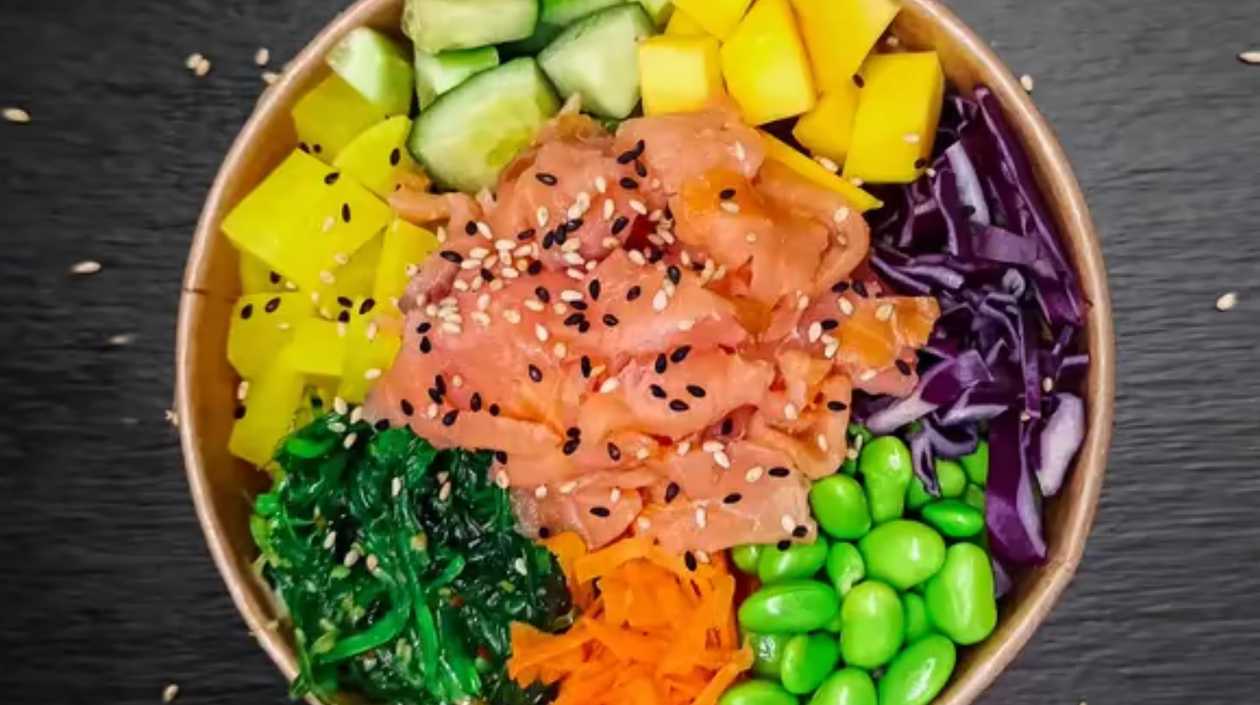 Smoked Salmon Poke Bowl 300 g