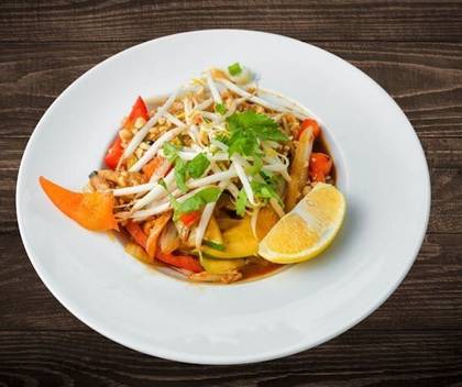 Pad Thai z warzywami i tofu