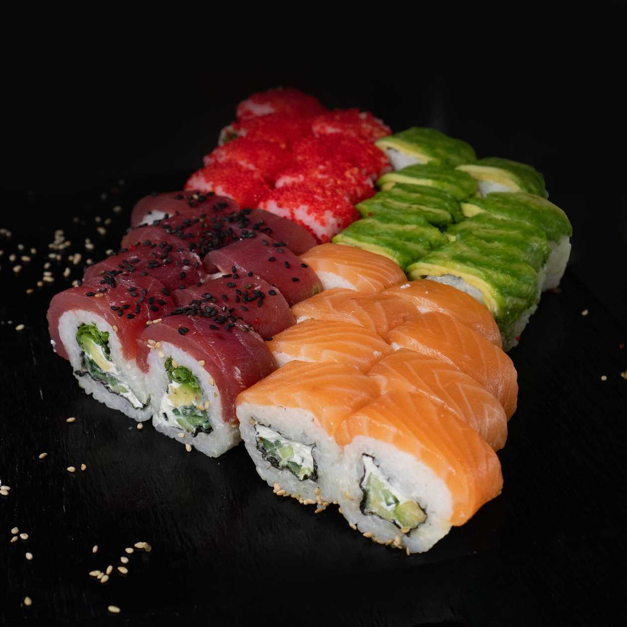 N16. Sushi set 32 pcs