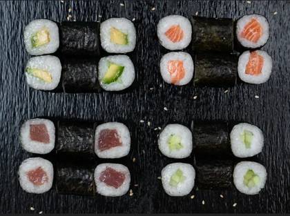 N4. Sushi Set (24 pcs)