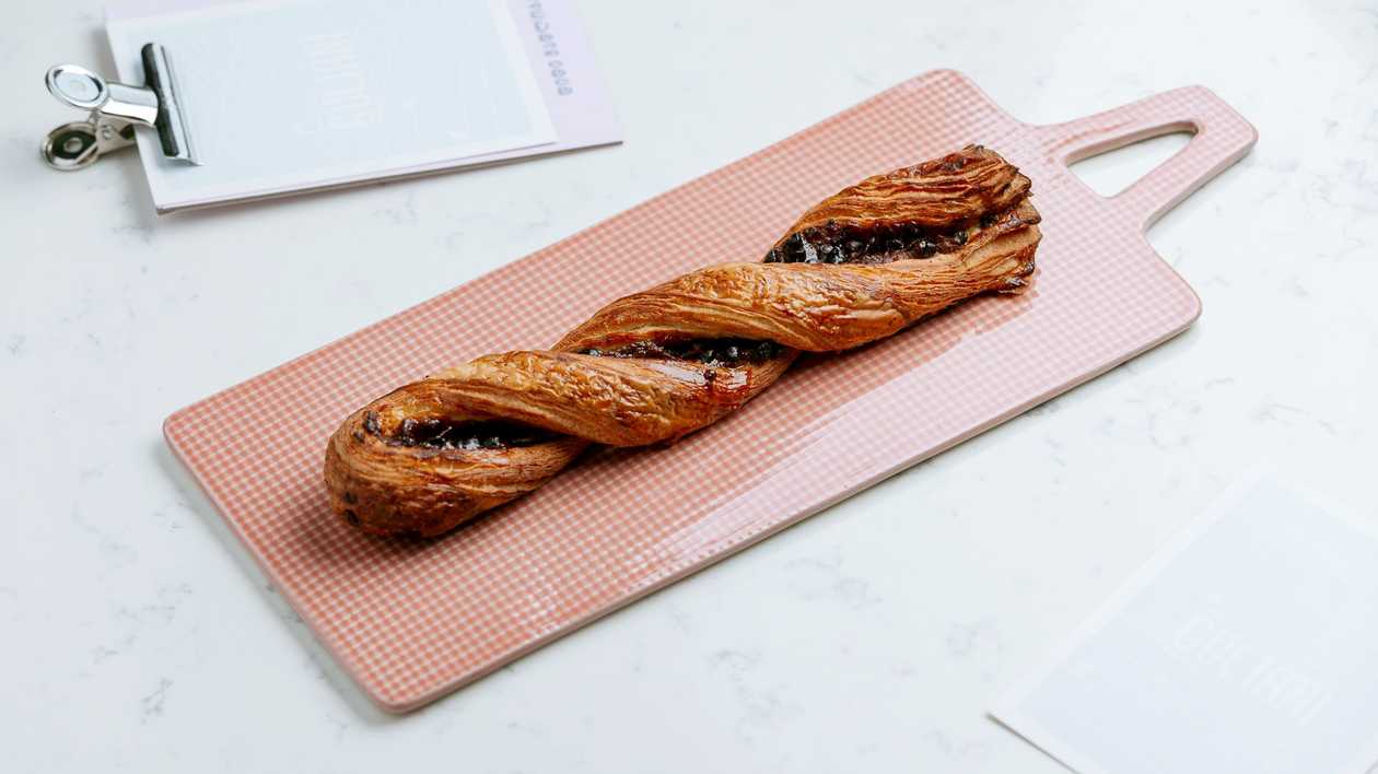 Chocolate Plie