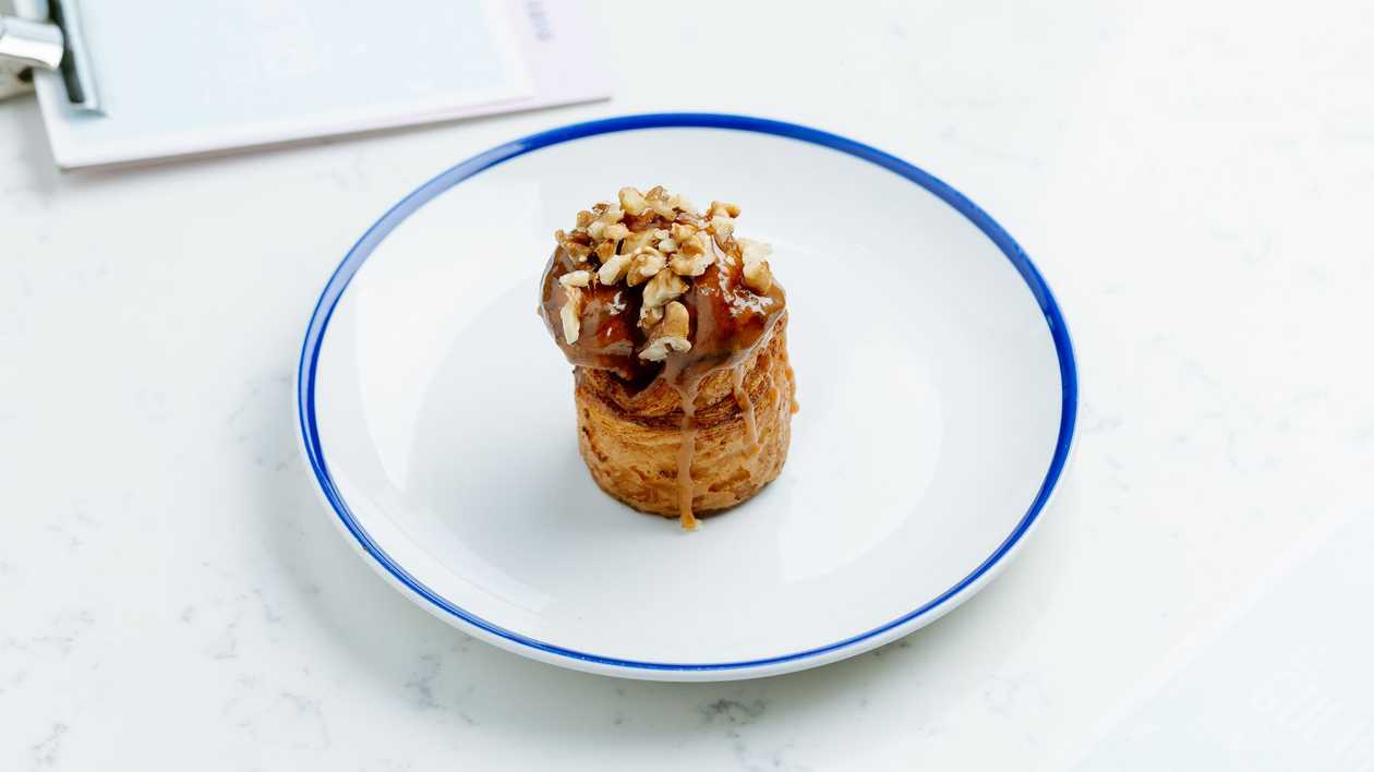 Cruffin with salted caramel and walnut