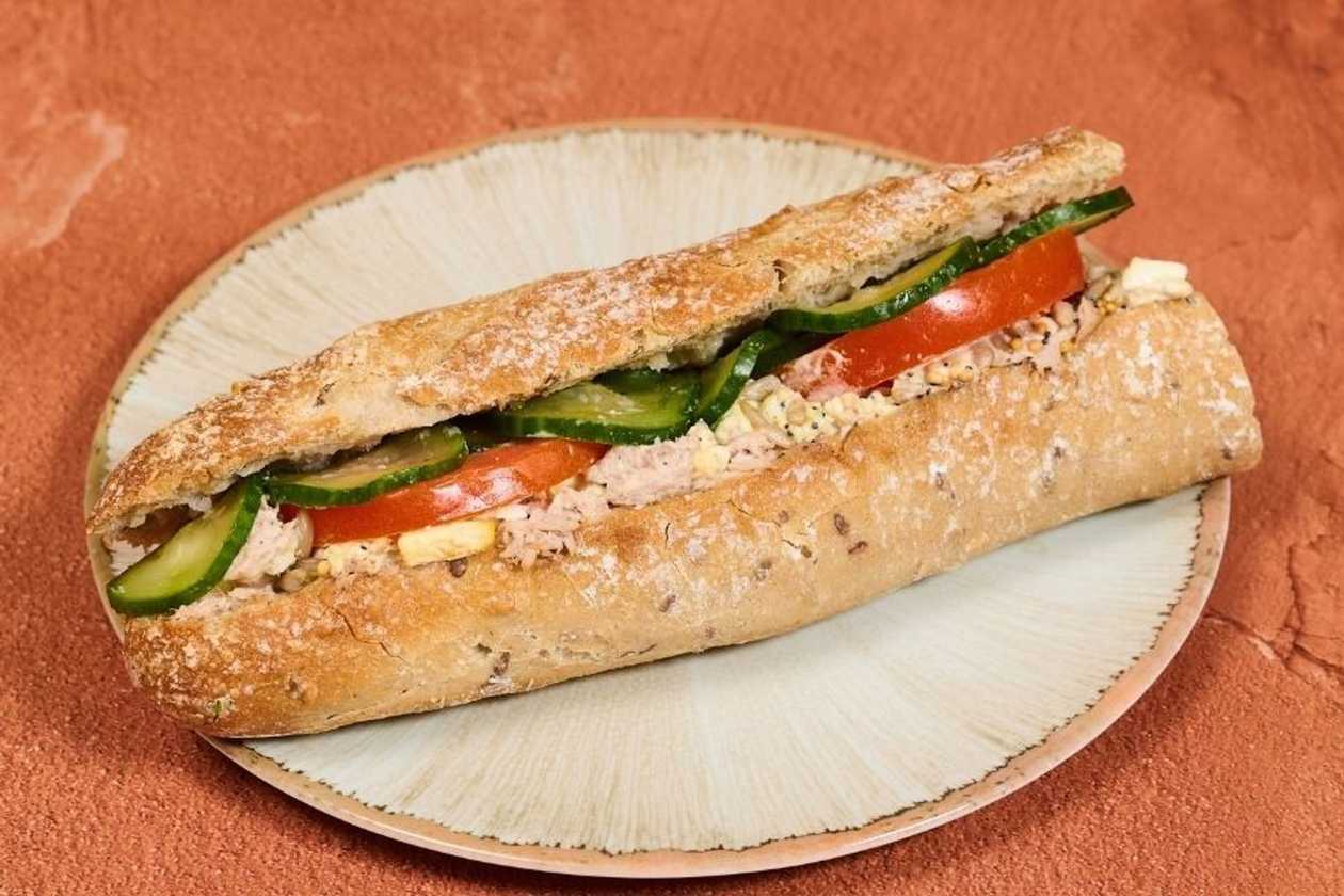 Bagietka - tuńczyk + pasta jajeczna + ogórek kompresowany