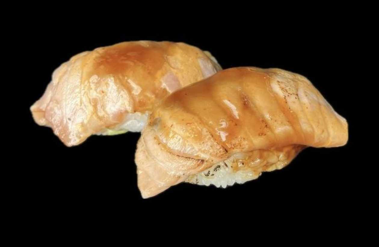 Degintos lašišos nigiris
