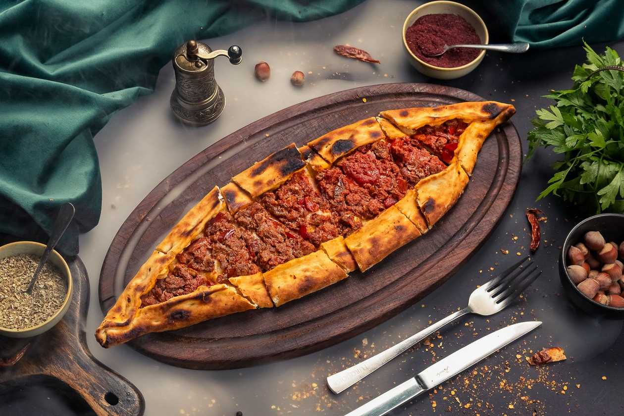 Kuşbaşili pide