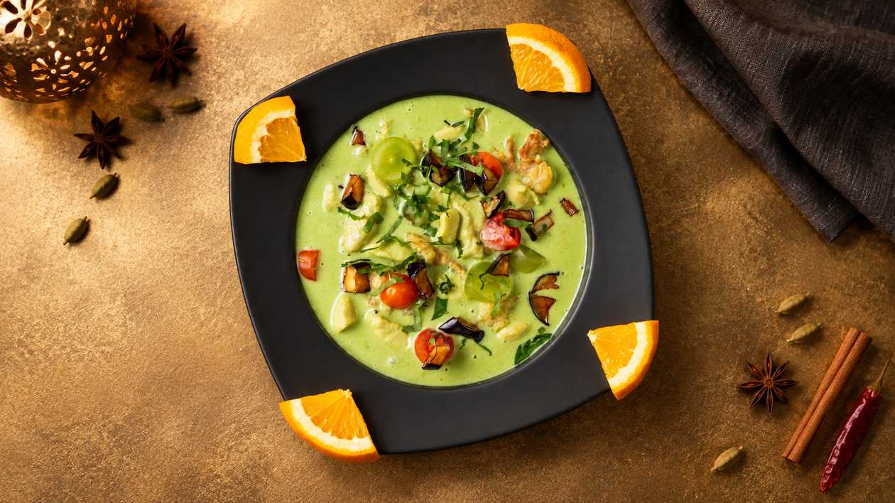 Green Tai Curry with King Prawns