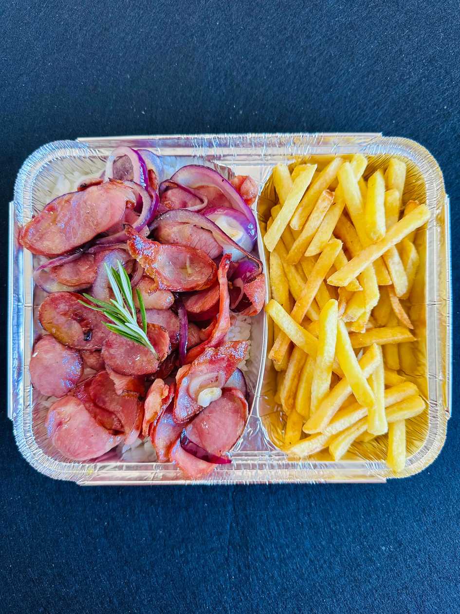 Linguiça Calabresa Acebolada