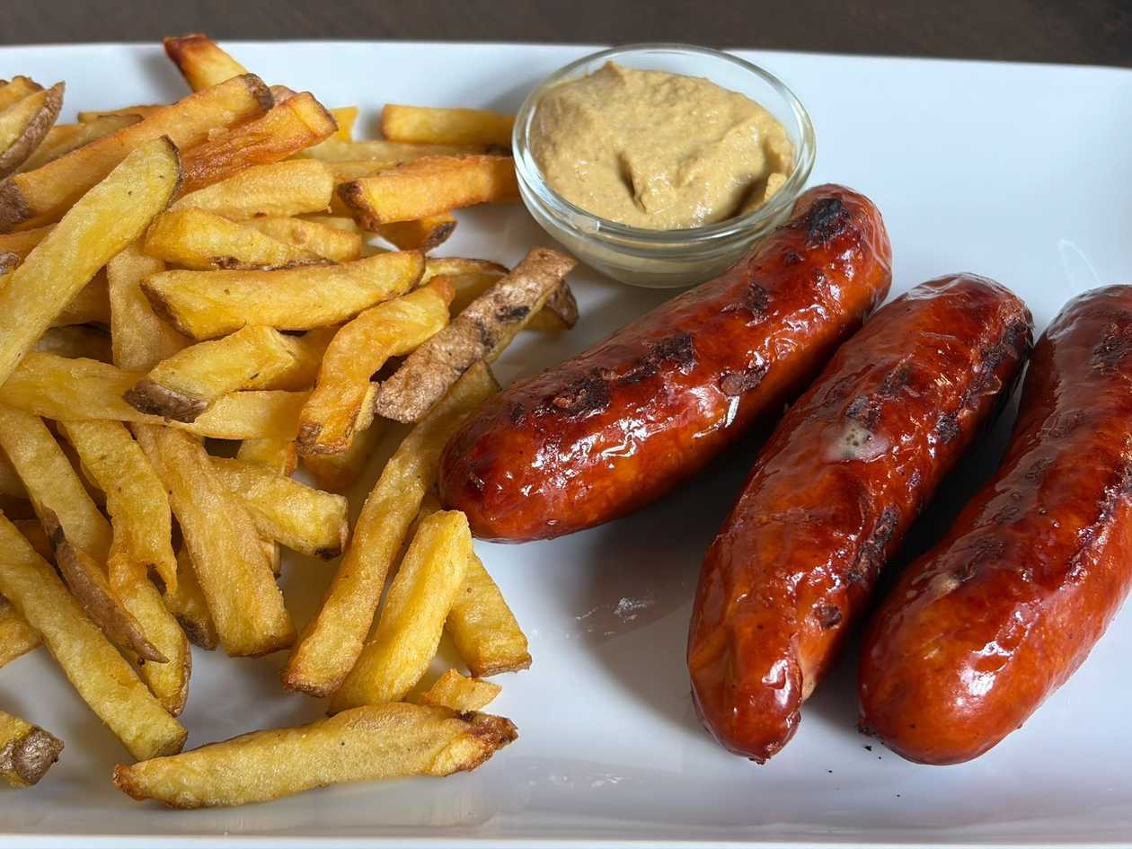 Viennese Sausages with Potatoes and Mustard