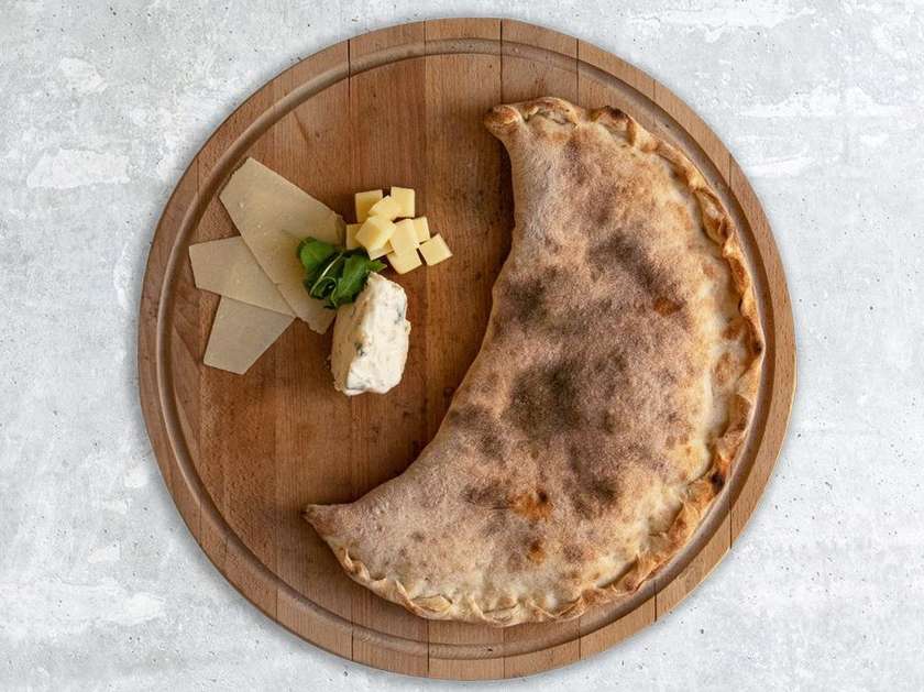 Formaggi calzone