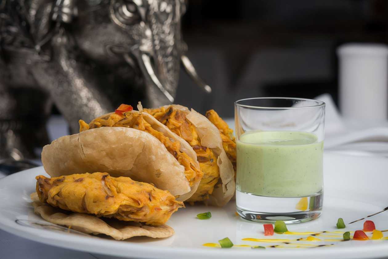 Onion Bhaji (4 pcs)