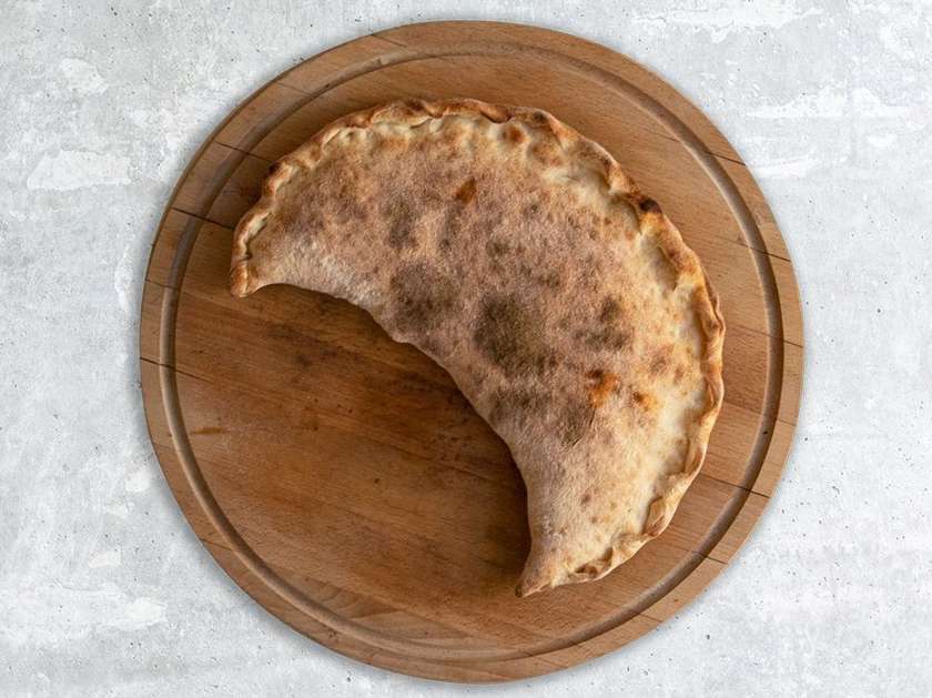 Mumbai calzone