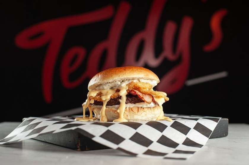 TRUFFLE WEGE BURGER