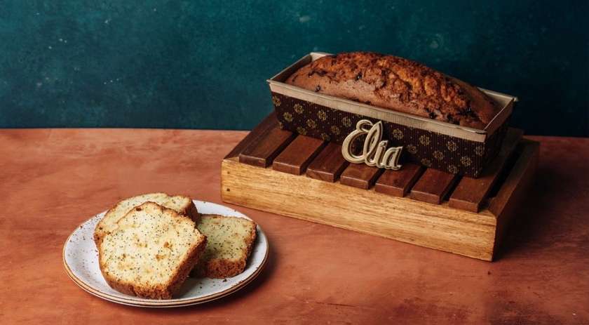 Lemon and poppy loaf cake