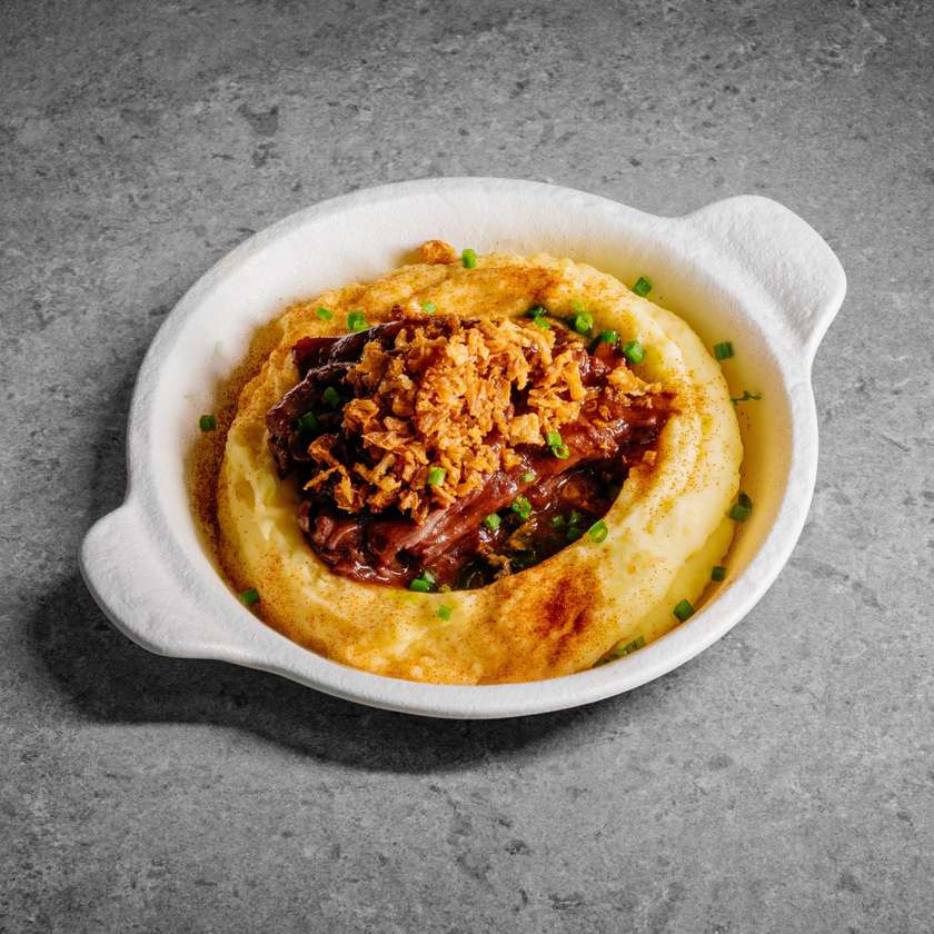 Braised pork in wine