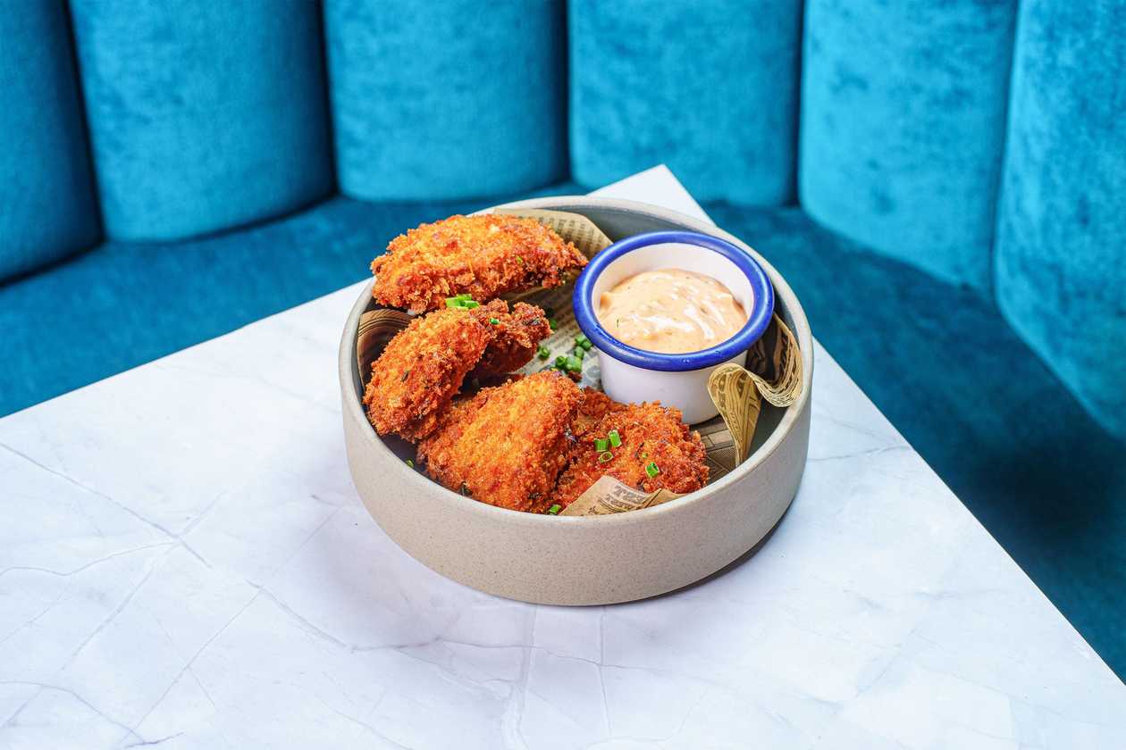 CRISPY CHICKEN & HANNIBAL SAUCE🌱