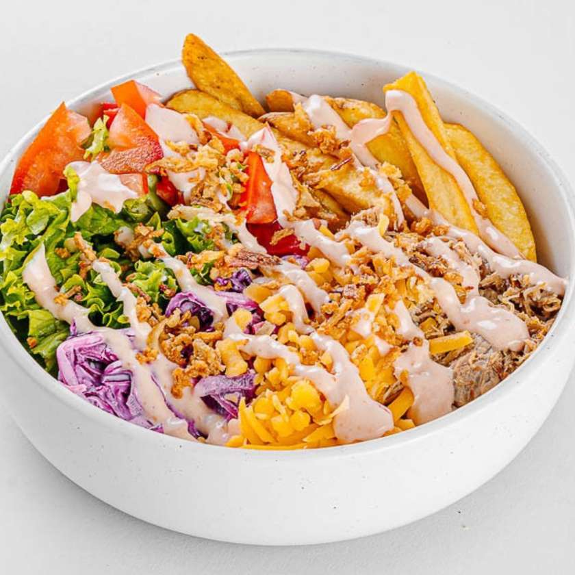 Bowl s trhaným bravčovým mäsom