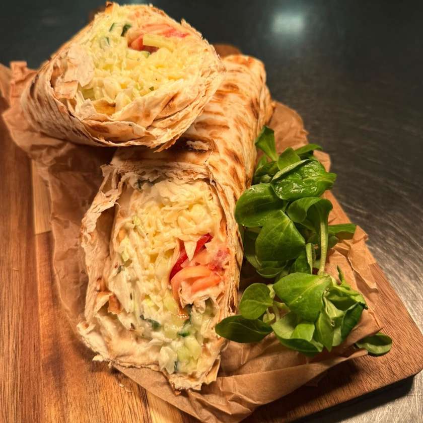 Durum kebab se sýrem