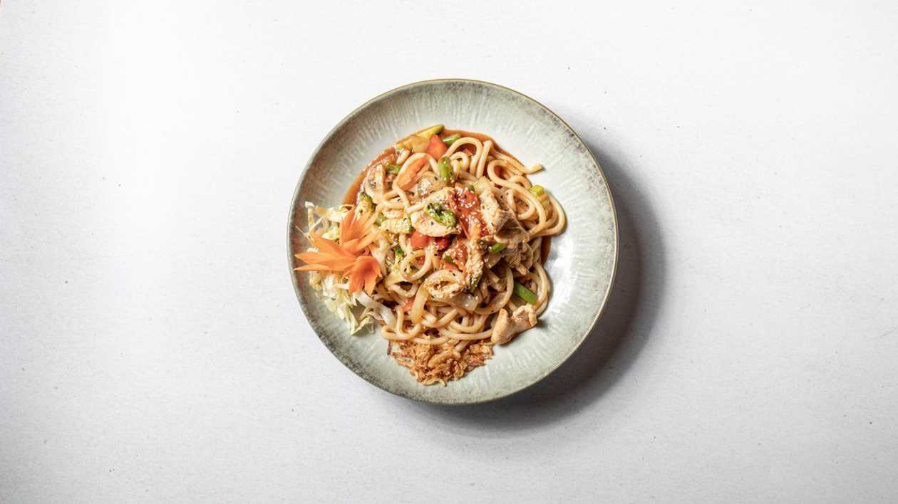 A31. Smažené Nudle Udon Yaki