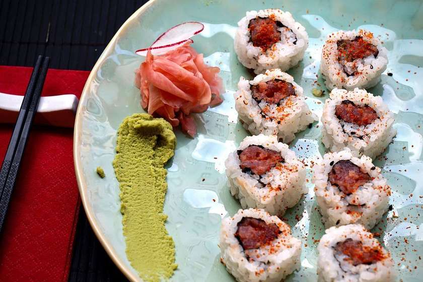 Spicy maguro