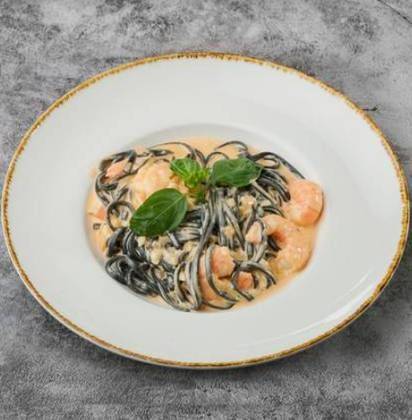 Black Linguini with Prawns