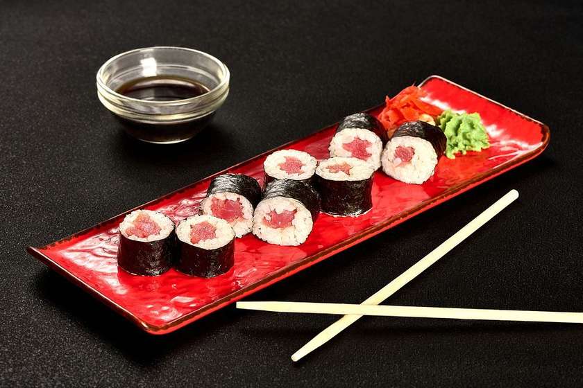 Tuna Maki (120/20/15)