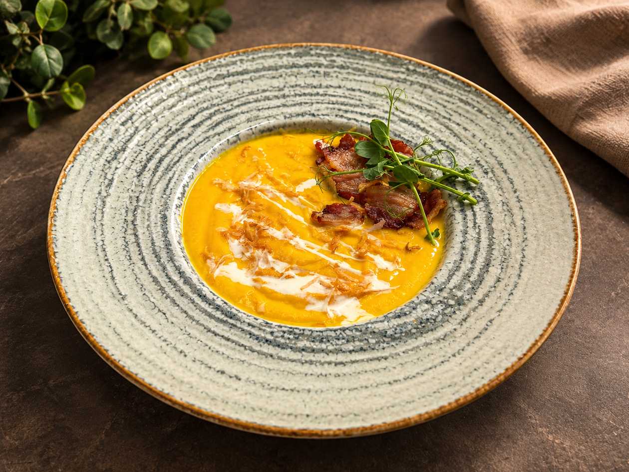Pumpkin Cream Soup with bacon