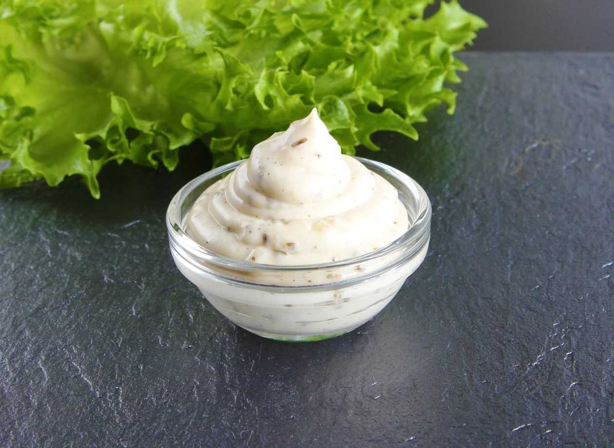 Česnekový dip