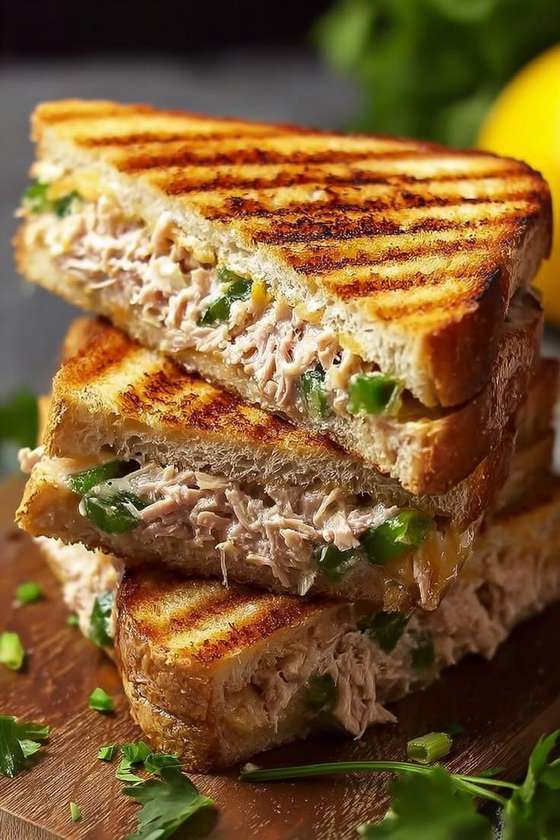 Tuna Sandwich
