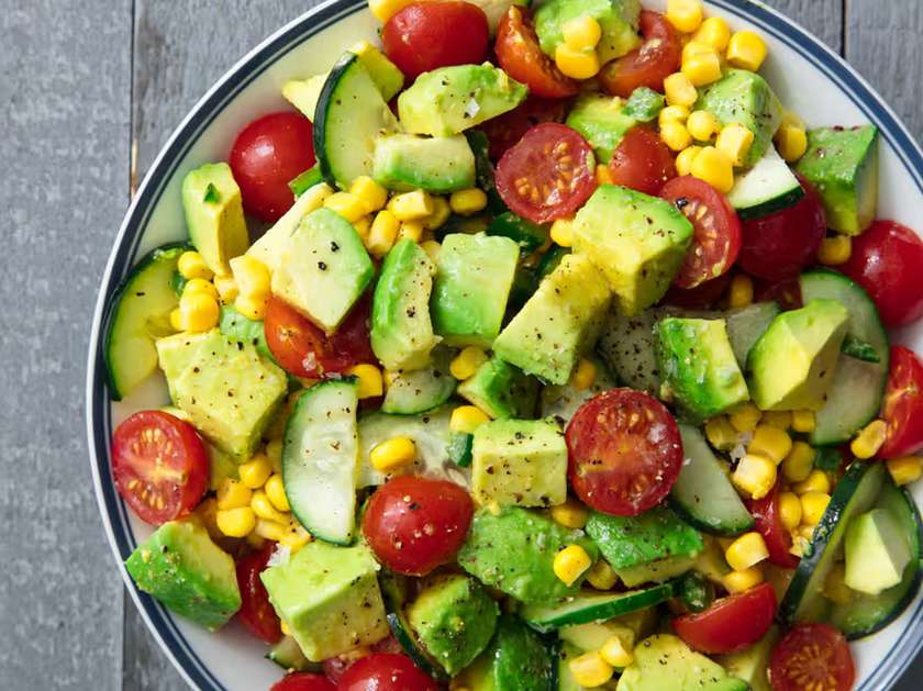 Avocado & tomato salad