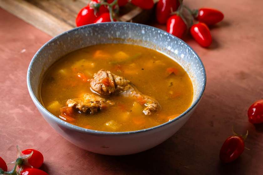Ciorba taraneasca de pui - 330g