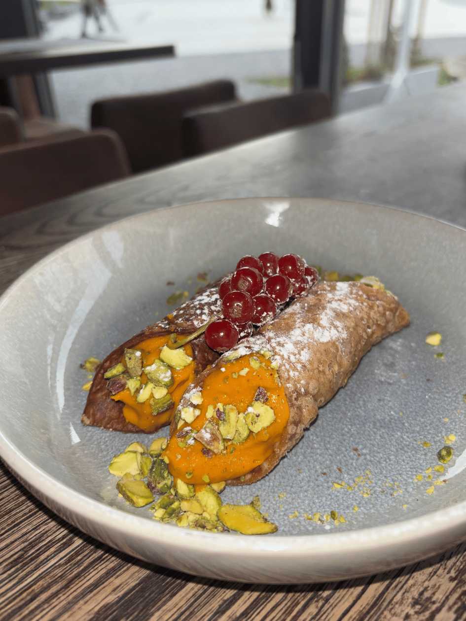 Pumpkin cannoli with pistachio