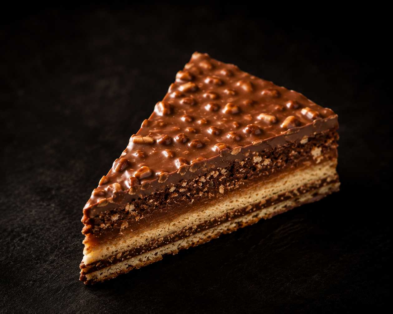 Gluten-free almond cake with caramel