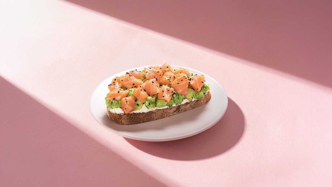 Avo & Salmon Toast