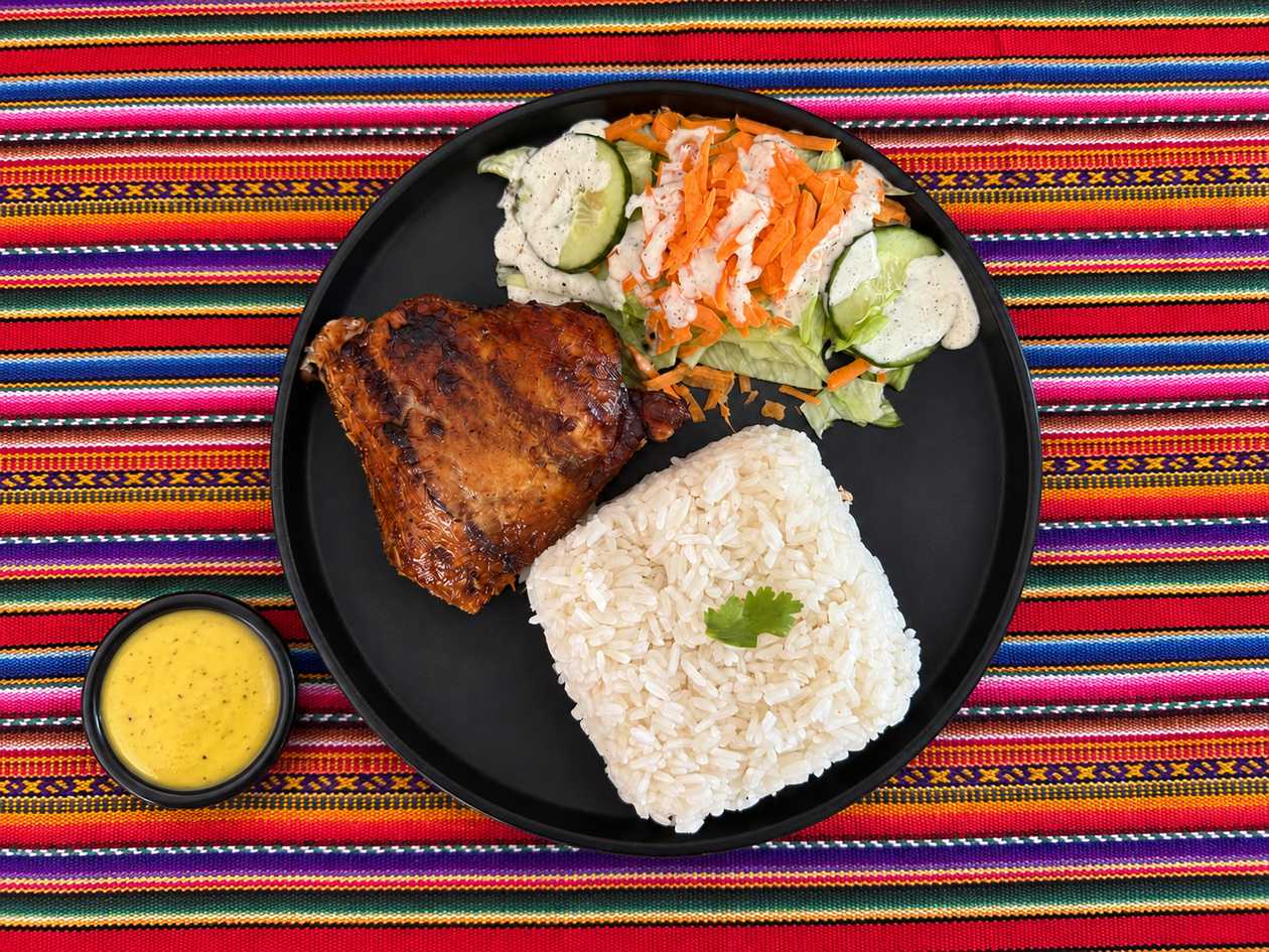 1/8 chicken brasa with rice and salad