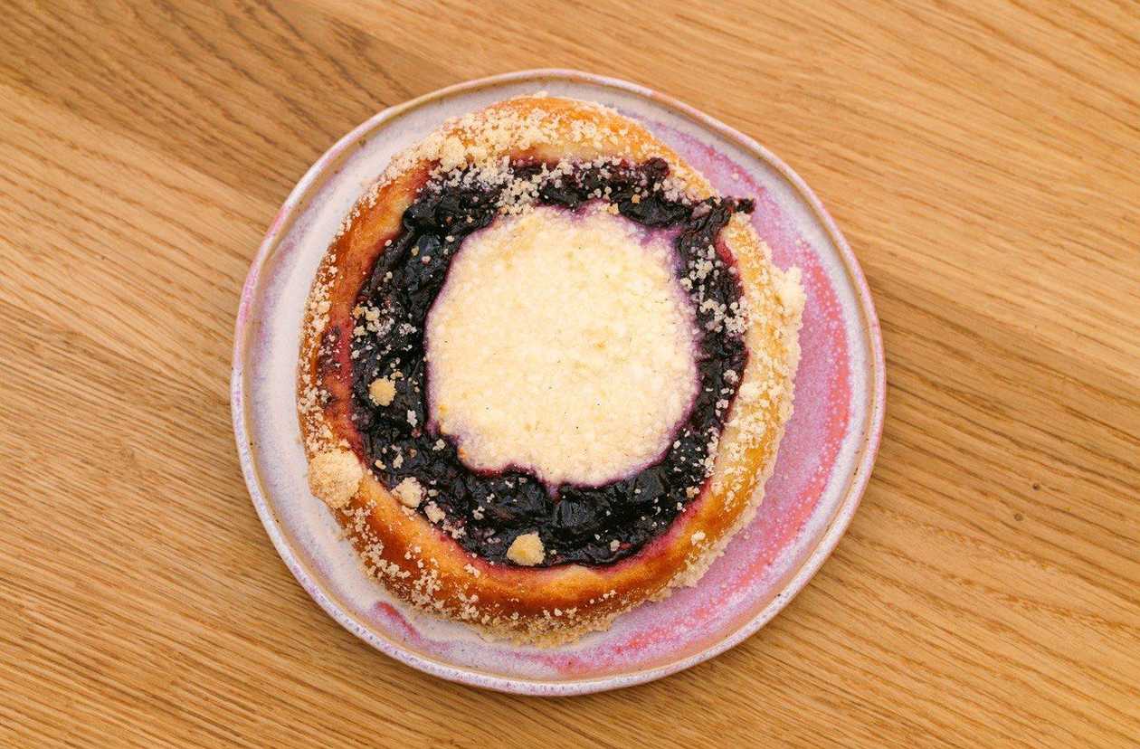 Moravian kolach with forest fruits 160g