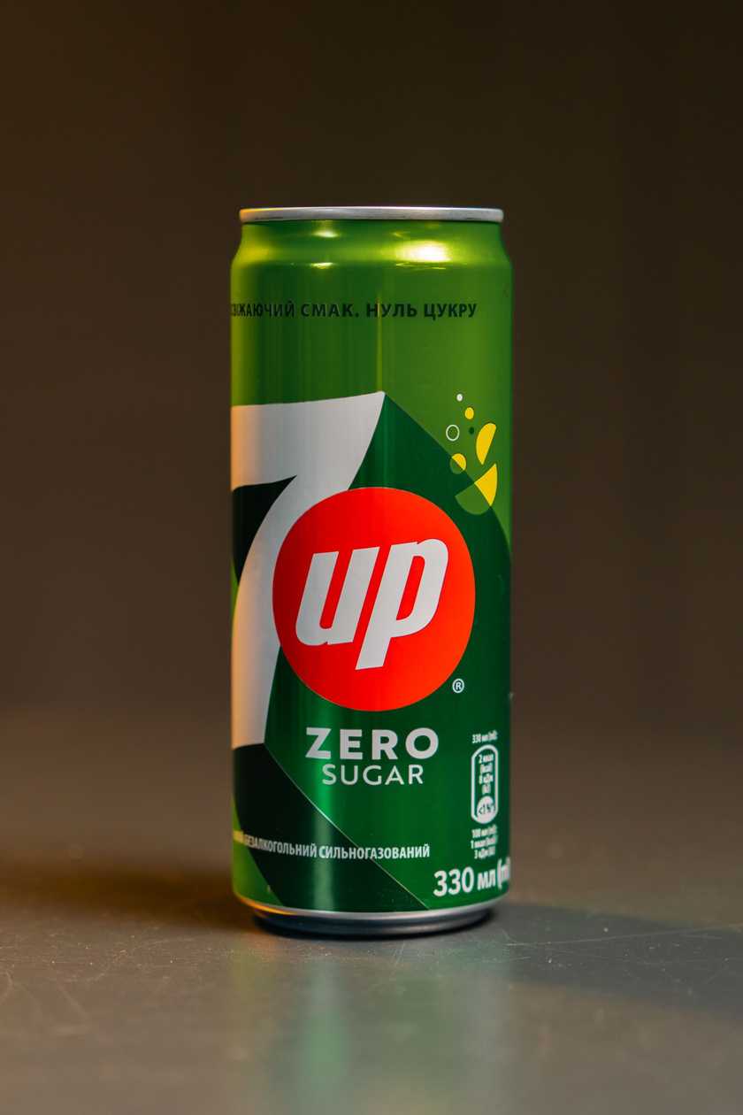 Напій "7 up" жб
