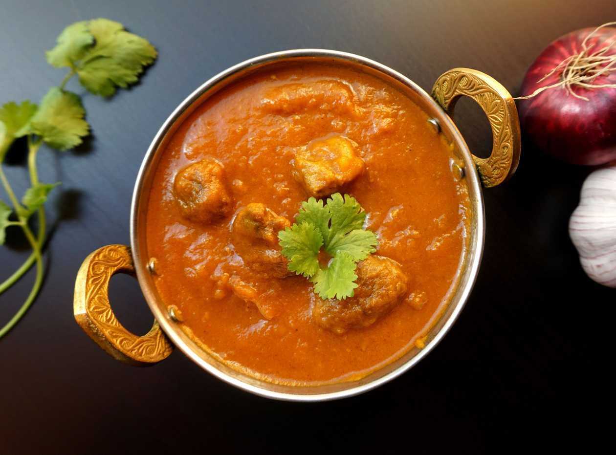 Chicken curry menu  + Rice + Nan